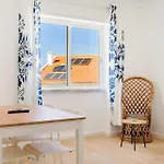 Paraiso Da Caparica ホテル 3*