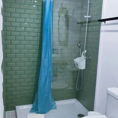 Guest house Paraiso Da Caparica