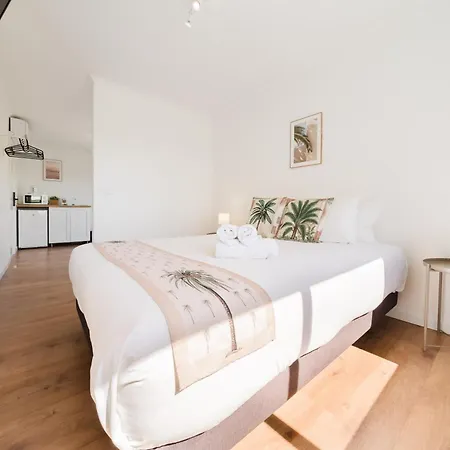 Hotell Paraiso Da Caparica