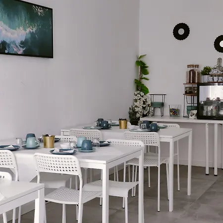 Отель Paraiso Da Caparica 3*