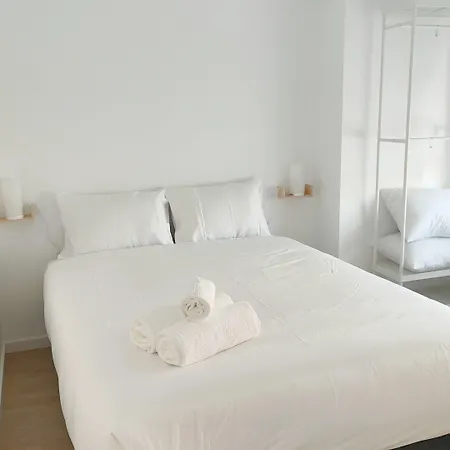 Отель Paraiso Da Caparica 3*