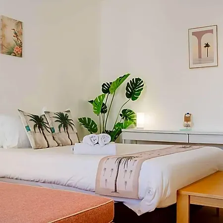 Paraiso Da Caparica Hotel 3*