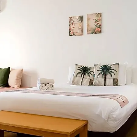 Paraiso Da Caparica Hotel
