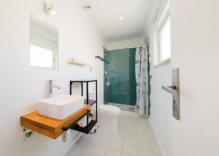 Otel Paraiso Da Caparica 3*